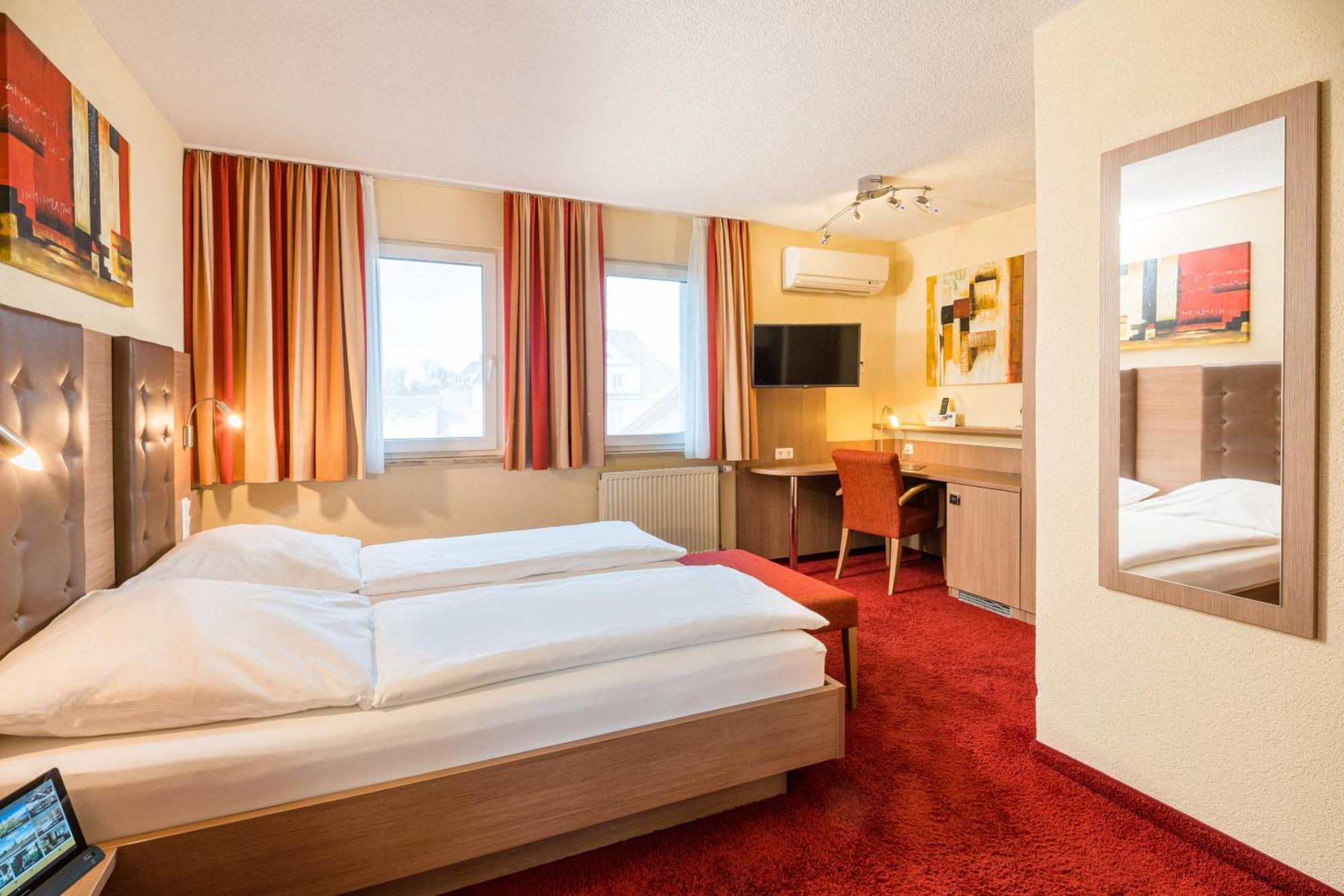 Hotel Zur Schmiede Radolfzell am Bodensee Exterior photo